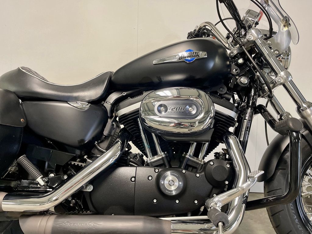 Cruiser SPORTSTER XL1200CB LIMITED MET REGELBARE UITLAAT  Cruiser SPORTSTER XL1200CB LIMITED MET REGELBARE UITLAAT