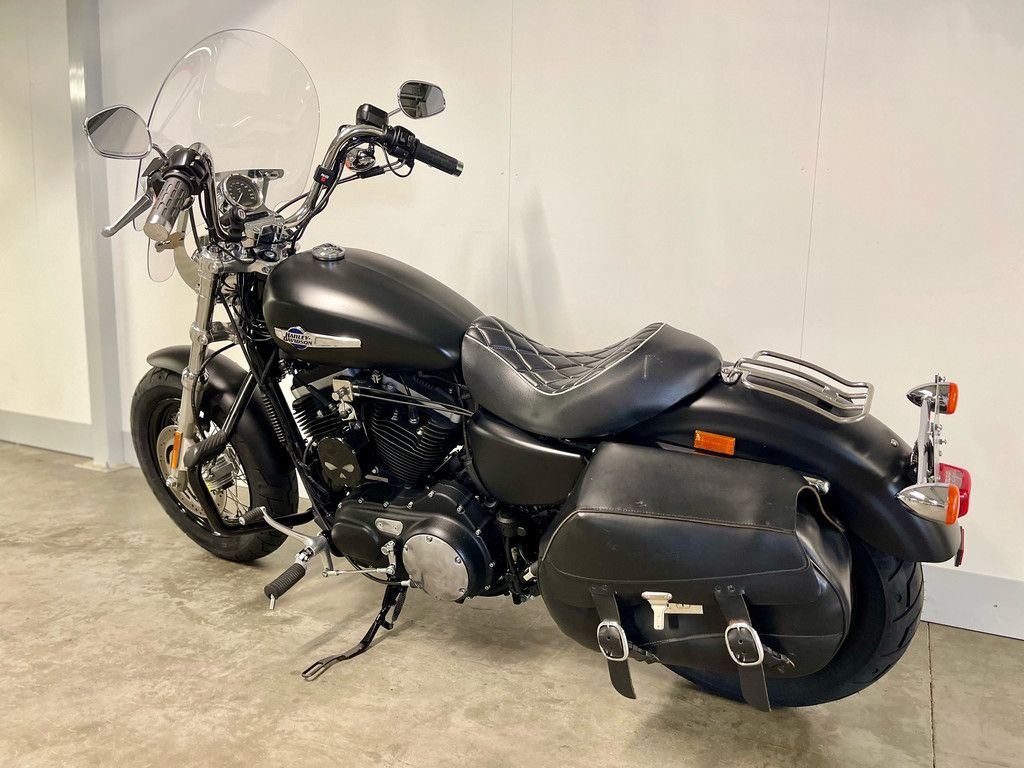 Cruiser SPORTSTER XL1200CB LIMITED MET REGELBARE UITLAAT  Cruiser SPORTSTER XL1200CB LIMITED MET REGELBARE UITLAAT