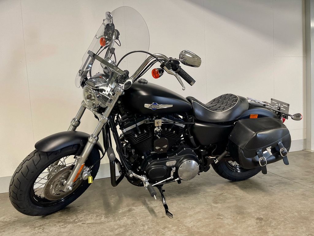 Cruiser SPORTSTER XL1200CB LIMITED MET REGELBARE UITLAAT  Cruiser SPORTSTER XL1200CB LIMITED MET REGELBARE UITLAAT