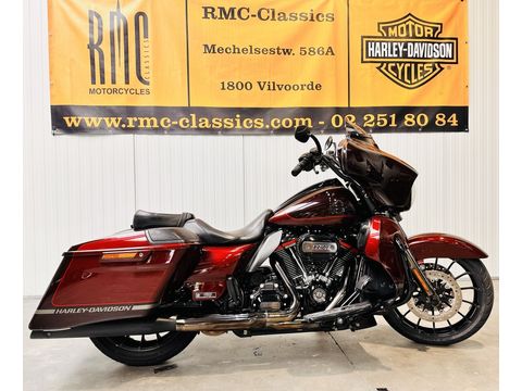  Tour CVO STREET GLIDE