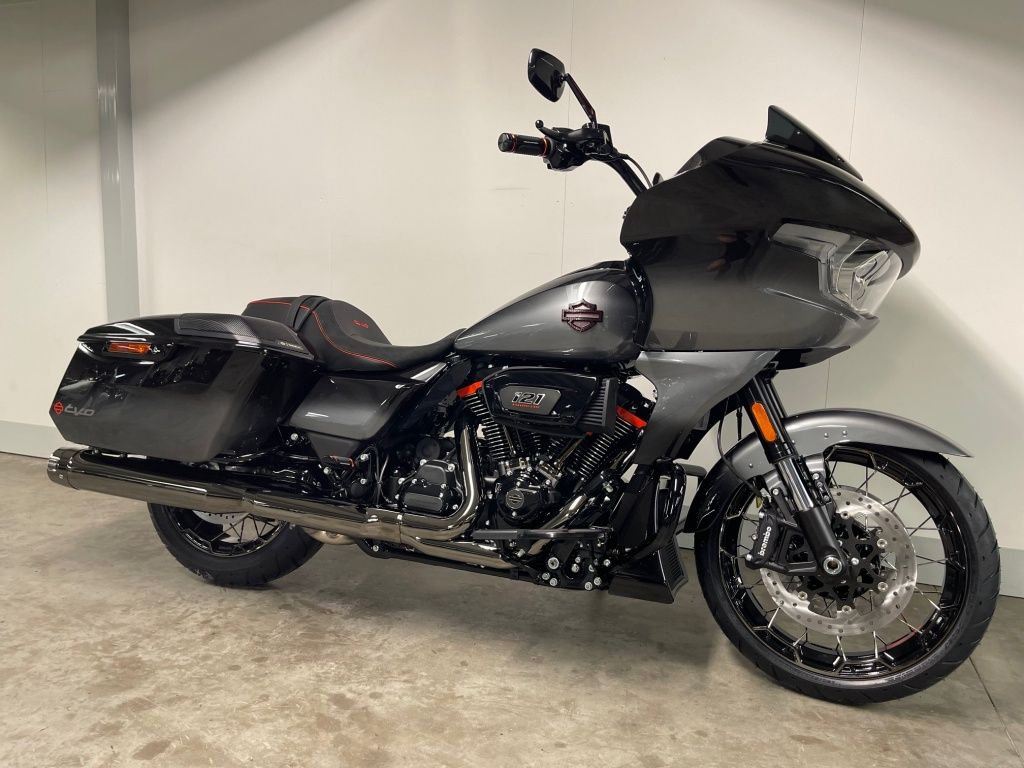 TOURING FLTRXSE CVO ROAD GLIDE  TOURING FLTRXSE CVO ROAD GLIDE