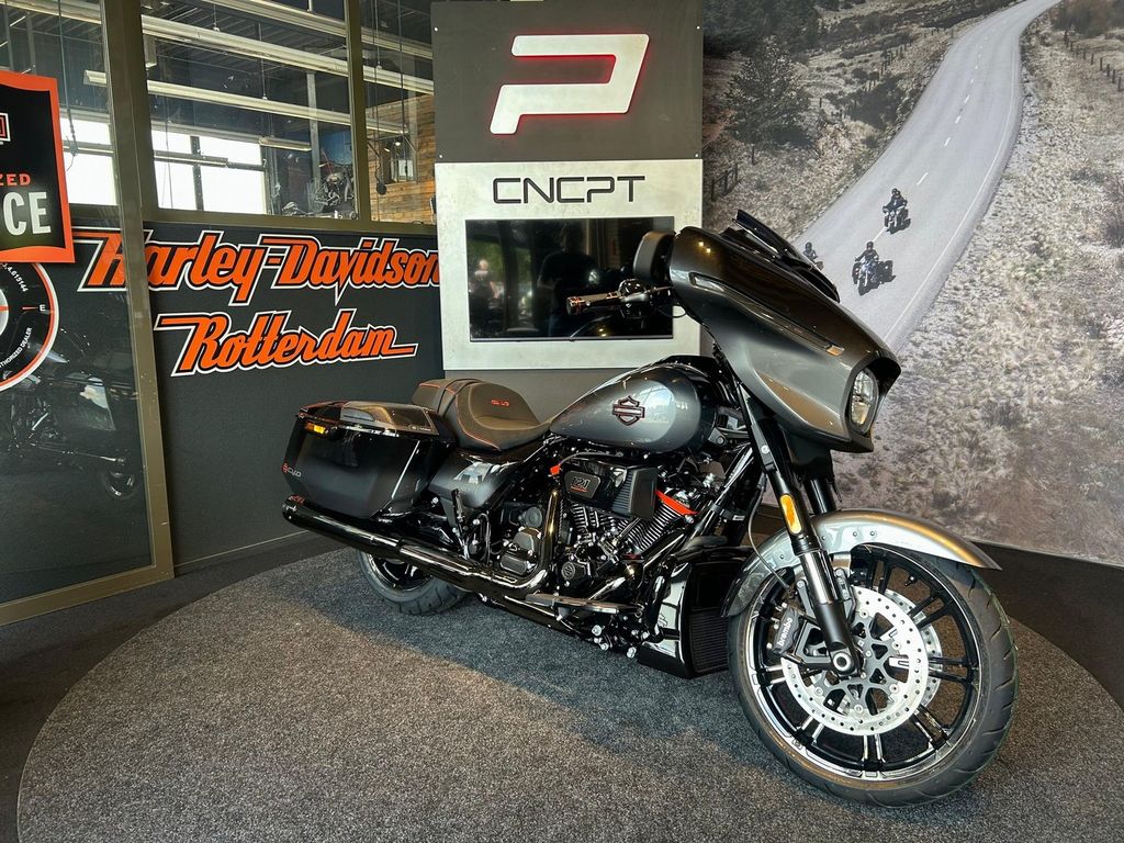  FLHXSE CVO STREET GLIDE
