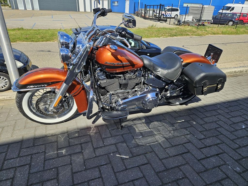 FLDE Deluxe  FLDE Deluxe