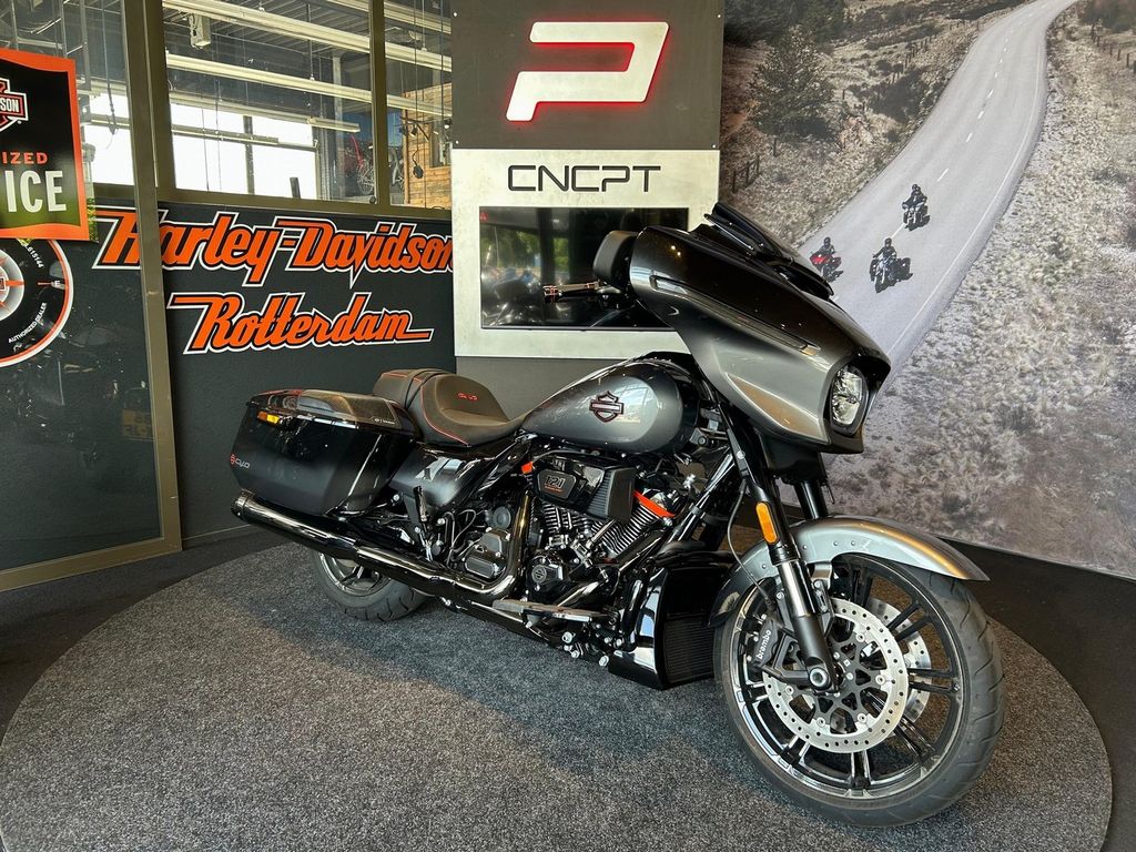  FLHXSE CVO STREET GLIDE