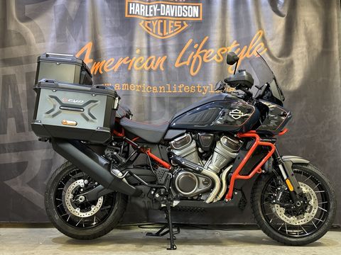  Adventure Touring Adventure Touring Pan America S CVO RA1250SE