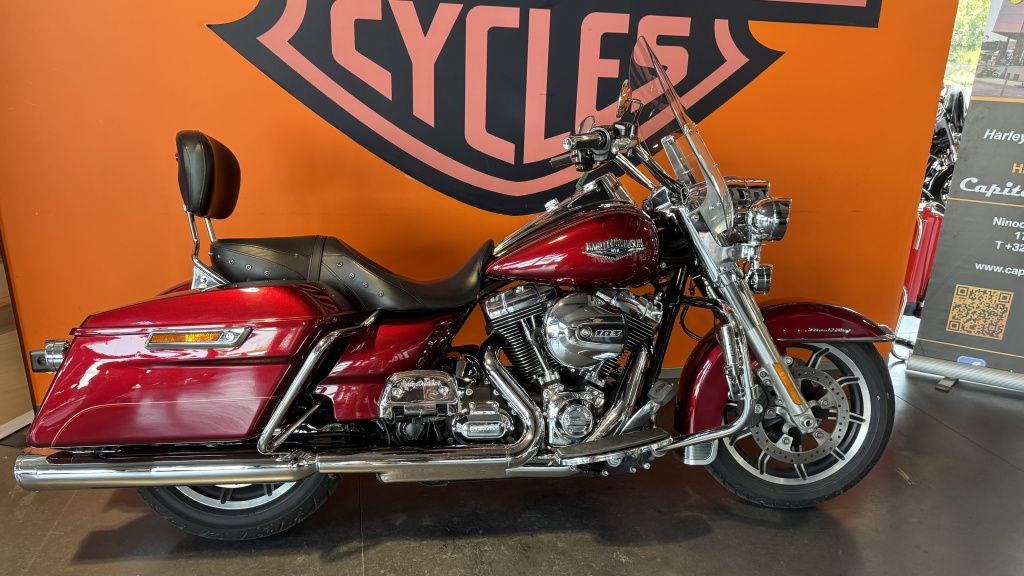  Tour Road king