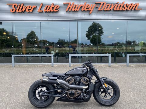  Sportster S