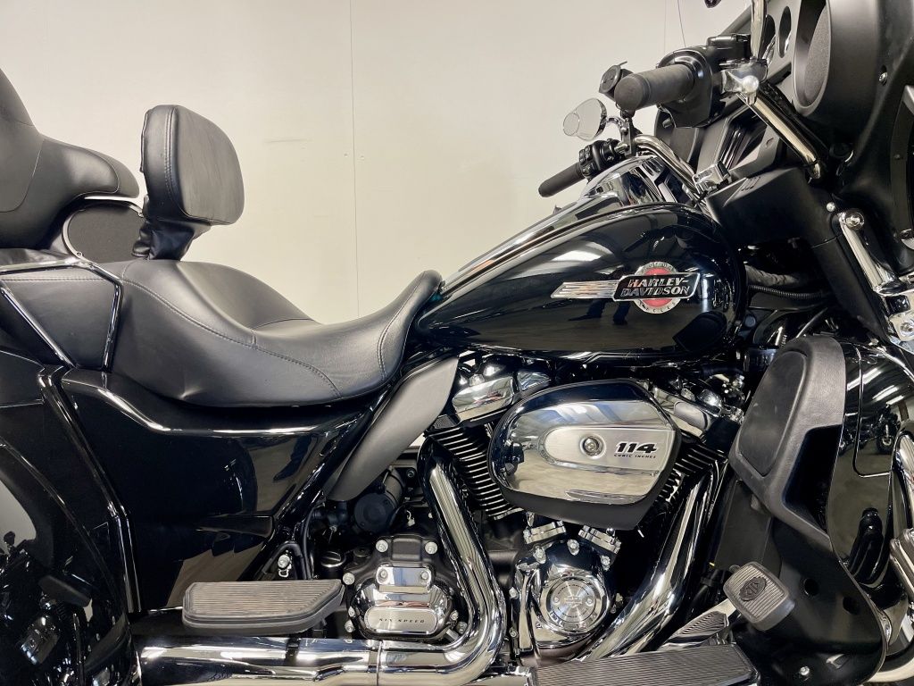 TRIKE FLHTCUTG TRI GLIDE ULTRA  TRIKE FLHTCUTG TRI GLIDE ULTRA