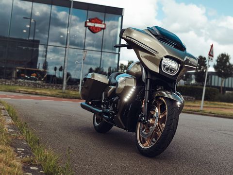  FLHX Street Glide Solid Colour