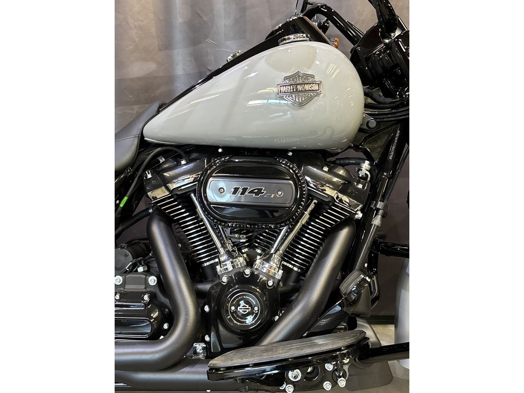 Touring Touring Roadking Special FLHRXS  Touring Touring Roadking Special FLHRXS