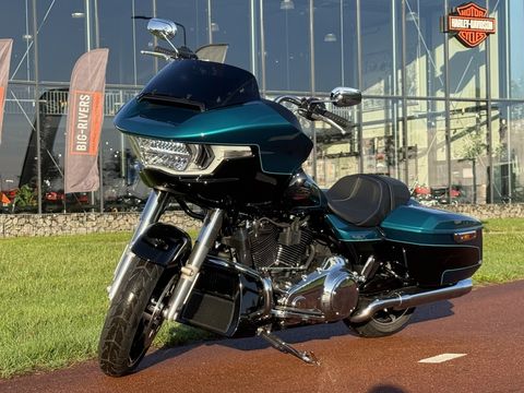  FLTRX ROAD GLIDE Two-Tone