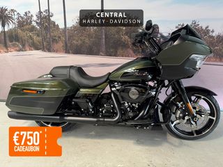  Road Glide Blacked Out Special 117''