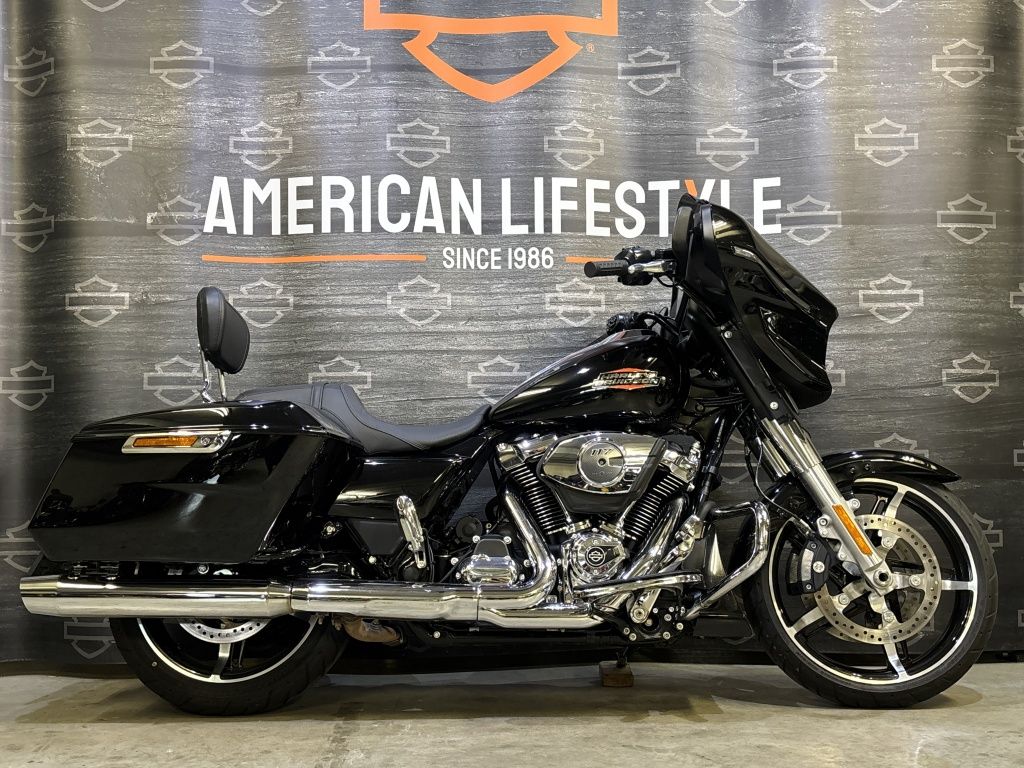  Touring Touring Street Glide FLHX Demo sale!