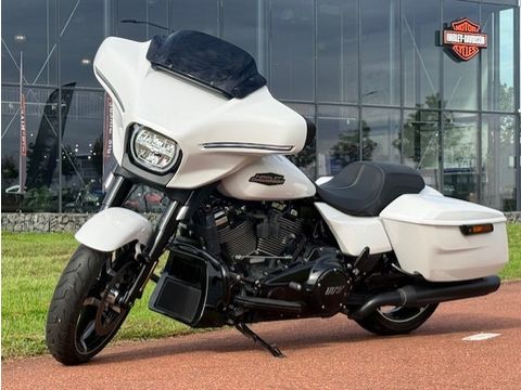  FLHX Street Glide