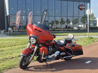  FLHXSE CVO Street Glide Vivid Black
