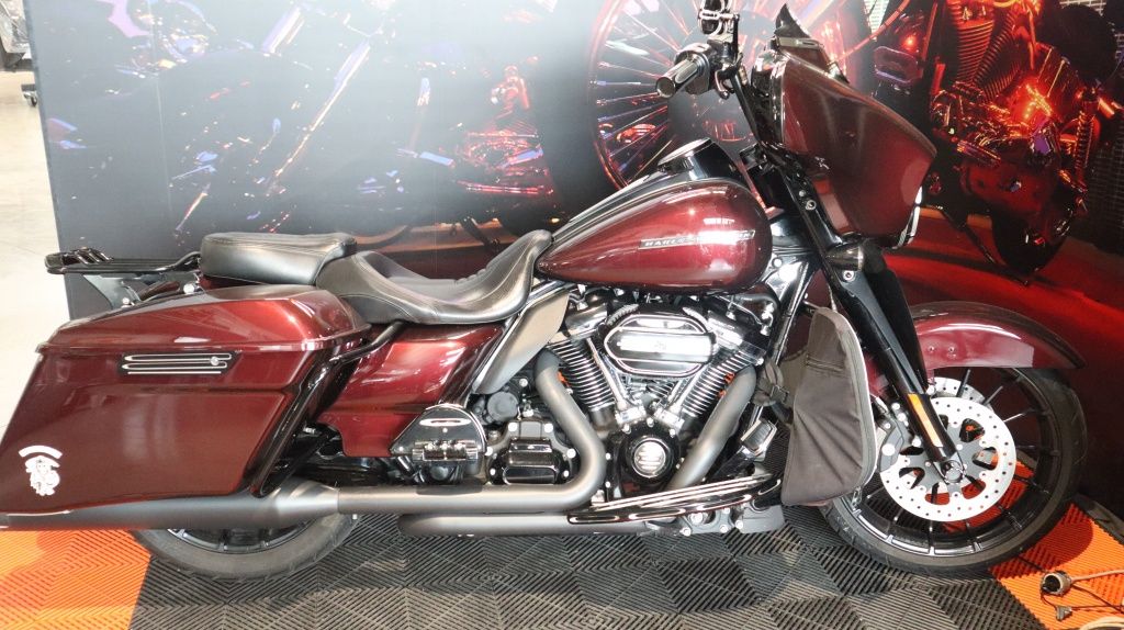  Tour STREET GLIDE SPECIAL