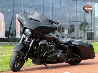  FLHXS Street Glide Special Vivid Black
