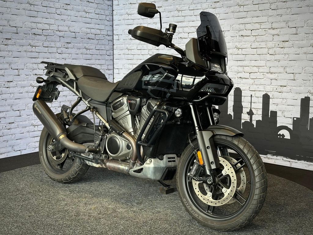  Pan America 1250 Special