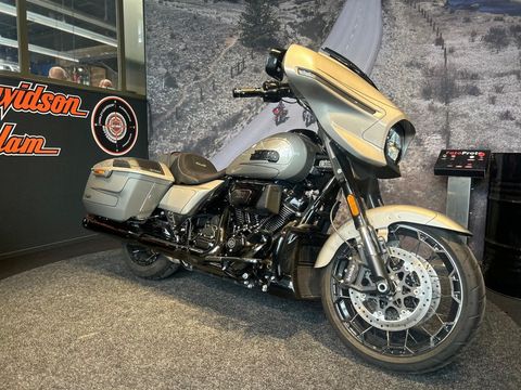  FLHXSE CVO STREET GLIDE