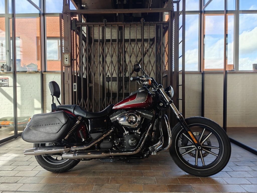  DYNA FXDBA Dyna Street Bob Special