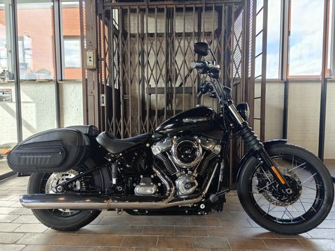  SOFTAIL FXBB Street Bob