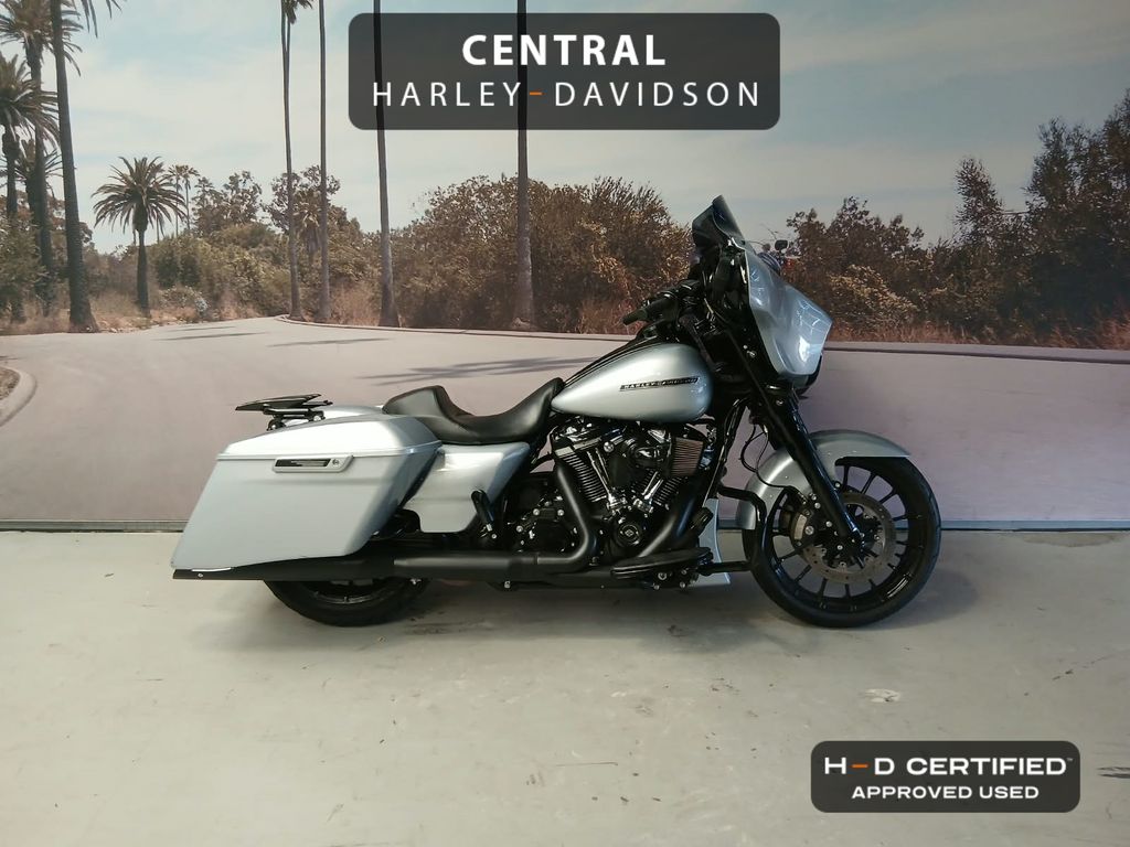  Street Glide Special 114'' Blacked Out